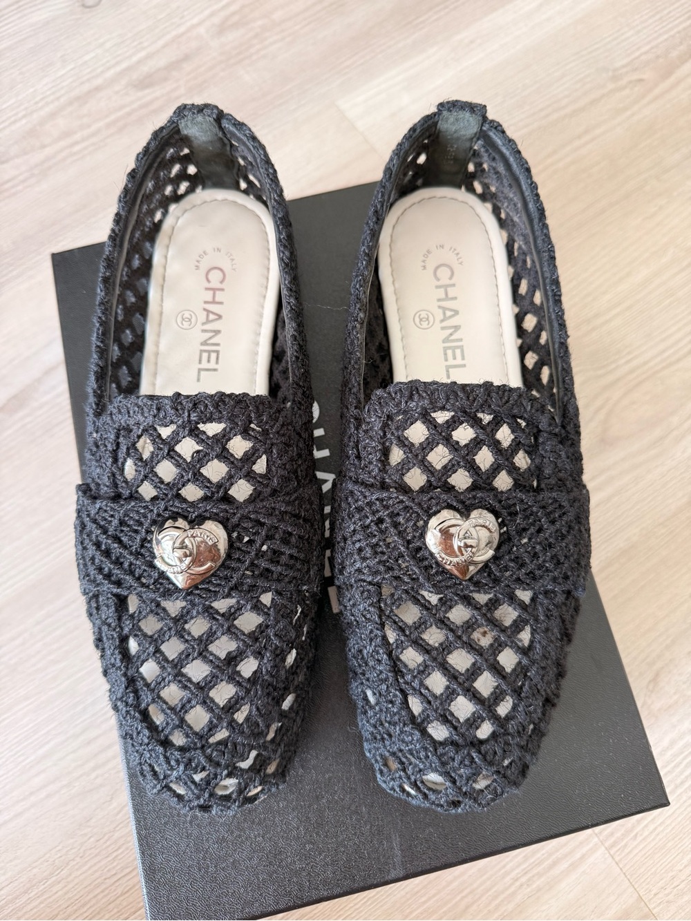 Black Loafers Box with Size 41 Label
